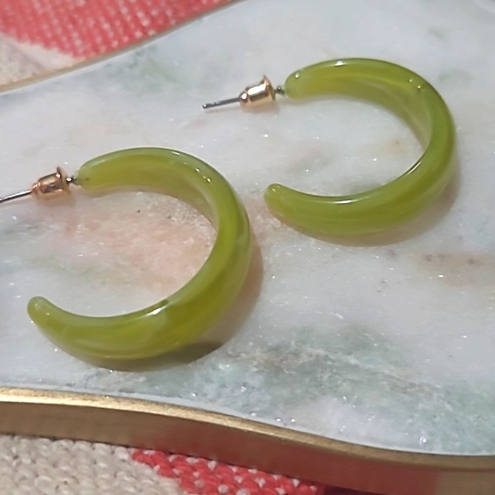 Resin Open Thick Hoop Earrings in Jade Green